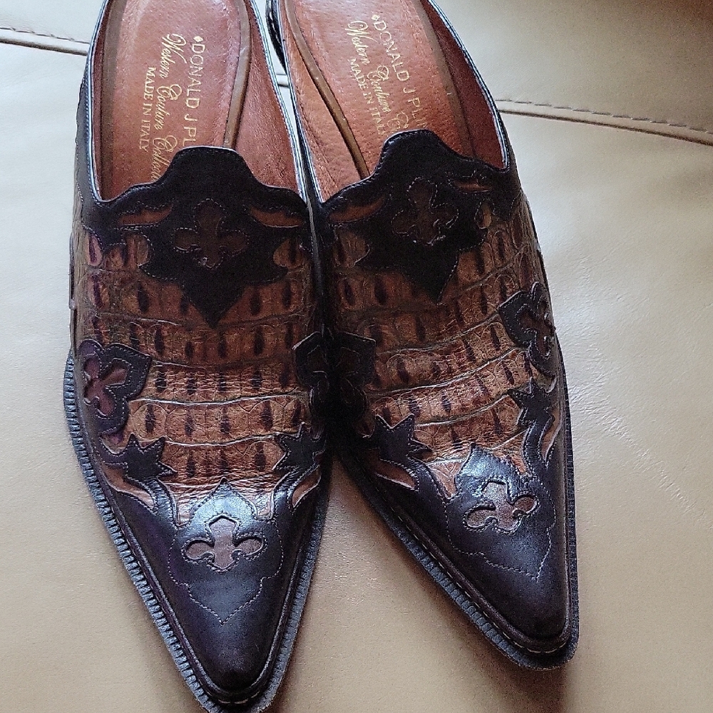 Donald J Pliner Western Couture Collection Mule